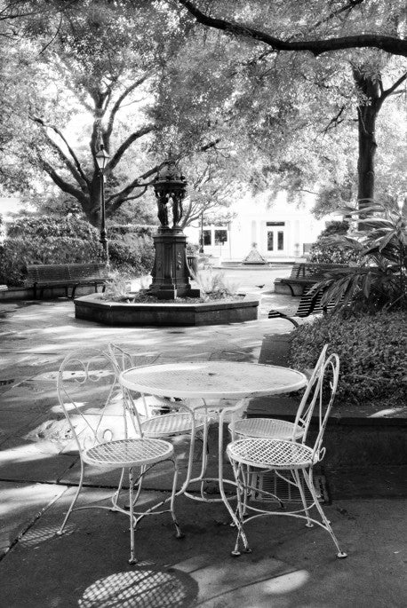 Behind Cafe du Monde - New Orleans, LA